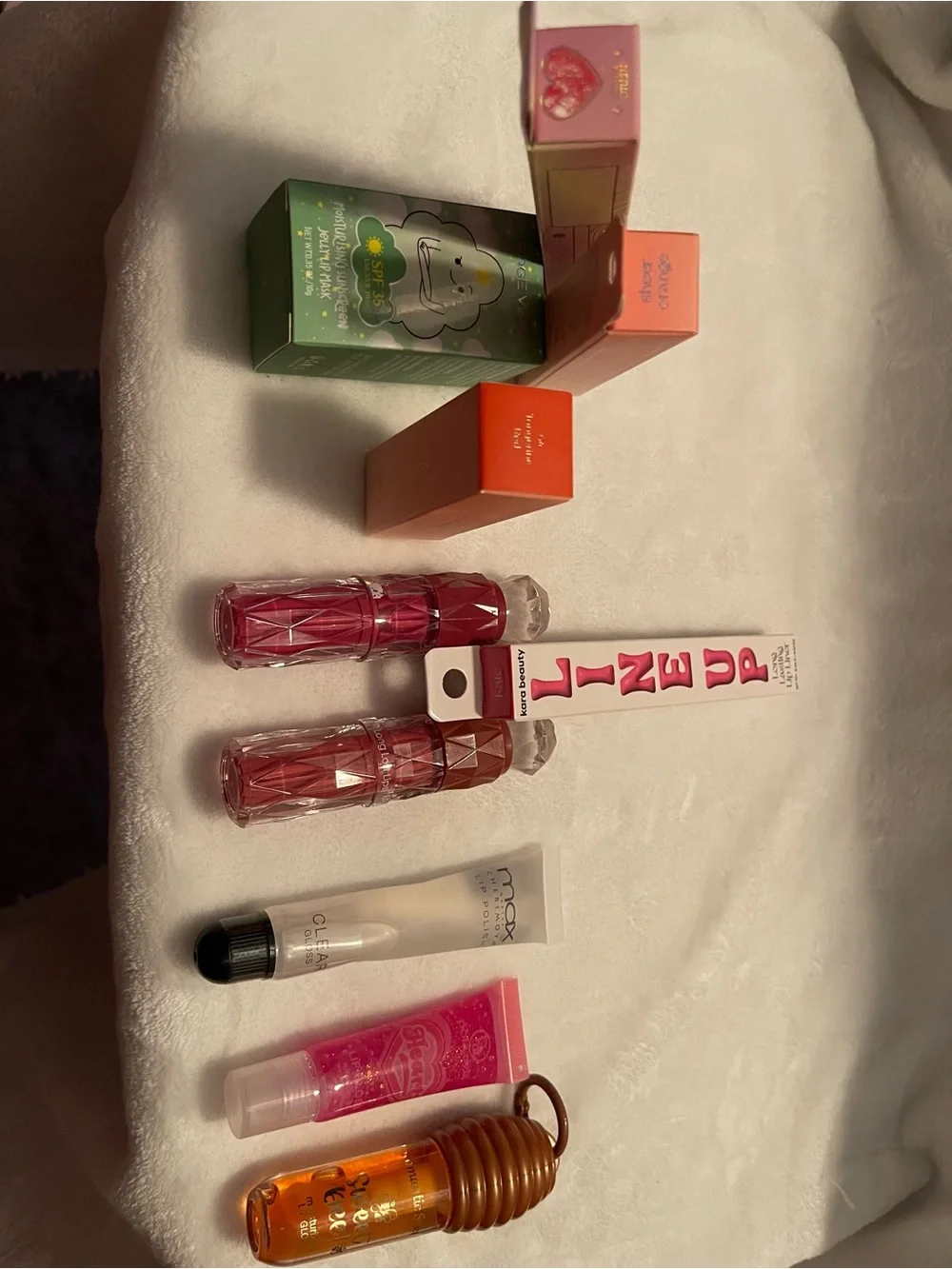 Assorted Women’s Lip Gloss & Balm Set in Pink and lip liner and lip stick